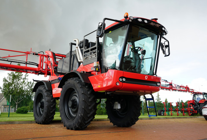 Savaeigis purkštuvas AGRIFAC Condor Vanguard